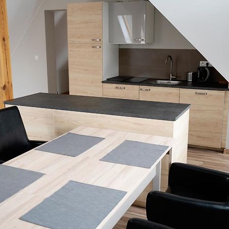 Apartamenty Marina By Manage Rent 우스트카 외부 사진